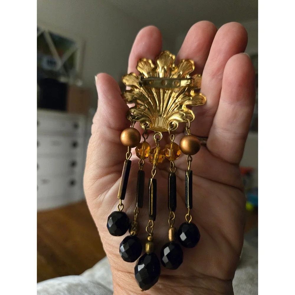 Fan-like Coquille Shell Brooch Tassells 1980s Vintage